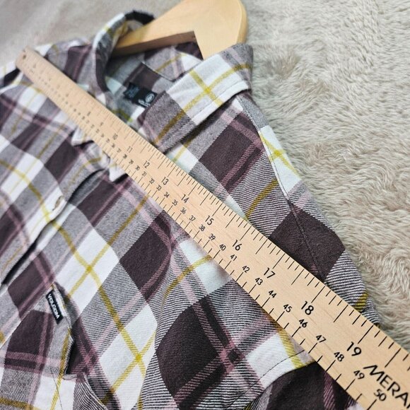 NWT Volcom Plaid To Meet U Long Sleeve Shirt $65 Button-Down Outdoor Women's M - Picture 6 of 12